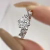 Trauringe DW Original 1CT Shiny Diamond Round für Frauen Echt 925 Sterling Silber Luxus Elegant Edlen Schmuck 231117