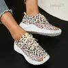 Scarpe eleganti Moda Leopard lavorate a maglia Sneakers Donna Autunno 2023 Comodo slip on Fondo morbido Scarpe casual Donna Platform Flats Sneakers 43 T231117