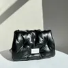 Margiela 스타일 틈새 Margila Sheepskin Cloud Bag Underarm Bag Hand Messenger MM6 체인 숄더 가방 231022