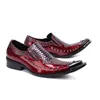 Huid rode slang formeel voor herenstuds Iron puntige teen slip op bruiloft zakelijke kleding schoenen f