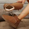 Stövlar 2023 Ny Real Sheepskin Wool Low-Cut Warm Fur Shoes Snow Boots Man and Women Platform Boots Winter Short Boots Päls för damer T231117