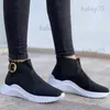 Sukienka buty 2023 Kobiety Treakers Treakers Buty platformowe poślizg na kobiecie klamra zapatos de mujer panie vulcanize duży rozmiar t231117