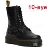 Womens Boots 2024 Dr Martinss Docs Martens 디자이너 부트 남자 여성 고급 스니커 트리플 흑백 발목 짧은 부티 플랫폼 겨울 눈 야외 따뜻한 신발