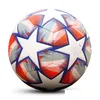 Balls Pro Soccer Ball Officiell storlek 5 Tre lager slitage Rsistant Hållbar mjuk PU -läder Sömlös lag Match Group Training Game DHRO2