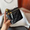 Shoulder Bags Channel Bag Designer Famous Box Adjustable Strap Quilted Cross Body Genuine Leather Top Quality Cosmetic V9