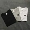 Tasarımcı Moda Tişört Cdgs Play Pamuk İşlemeli Aşk Kalp Erkekler ve Kadın Çiftleri 2023 Kısa Kollu Oynuyor