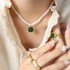 Naszyjniki wisiorek Nieregularny barokowy naturalny naszyjnik z perłową dla kobiet kwadratowy urok zielony cyrkon kryształowy dławik stali nierdzewnej
