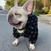 Abbigliamento per cani di marca Abbigliamento per cani di marca Cani caldi Felpa con cappuccio per cucciolo Cappotto invernale in morbido pile per cuccioli con lettere classiche Maglione Bulldog francese 4XL A472