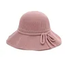 Chapéus largos da borda Mulheres Summer Summer Travel Straw Hat Straw Bow Wavy Big Cool Fashion Moda dobrável Pesca Pescador Cap vestuário férias de férias