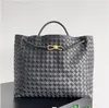 2024 tote bag weaving drawstring large Crossbody bags Soft sheepskin Work Shoulder designer Gold buckle Designer handbag backpack