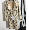 nieuwste ontwerp vrouwen lederen trenchcoat jurk cc afdrukken lange jackers pu chen merk riem taille afslanken dames designer kleding groothandel 33