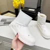 Botas de nieve para mujer, botines de diseñador a la moda, suela gruesa, antideslizantes, impermeables, zapatos de algodón, botines cálidos de piel para invierno