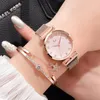 Polshorloges dames kijken naar bracelpen set dames kijken casual lederen kwarts polshorloge 2pcs klok trendy cadeauswristwatches