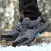 Laarzen Mannen Winter Sneeuw Waterdichte Lederen Sneakers Super Warm Platform Outdoor Mannelijke Wandelen Werkschoenen Plus Size 231117