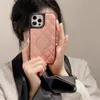 Designerlädertelefonfodral för iPhone 14 13 Pro Fashion Designers Skriva täcker Lyxbrev C Mobilt fullt täckningsskydd