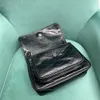 10a Niki -väskor Designers Woman Messenger Handbag Real Leather Designer Courier Bag Backpacks Crossbody Luxury Designers 28cm Capacity Black Gold Hardware Påsar