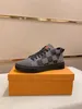 Mäns ankelstövlar snörning med andningsbara platta skor Hög toppmodesneakers Man varumärkesdesigner Walking Shoes Storlek 38-45