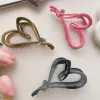 Dopamine Love Heart Metal Hair Clip dla kobiet spinka do włosów 2023 Słodka perła rekin Duży włosy pazur na nakrycia głowy Haarclip