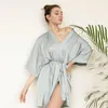 Ropa de dormir para mujer Venta al por mayor Satén Diseñador Batas de seda Robe Sexy Femme De Mariage Wedding Longue