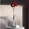 Luxueux Ballon Fille Statues Banksy Ballons Volants Fille Art Sculpture Résine Artisanat Décoration De La Maison Cadeau De Noël 57 cm H1102284Y1454491