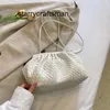 Borsa da donna con borsa a forma di nuvola Botteg Venet Borse da donna a pieghe intrecciate alla moda nel 2023 Borsa a tracolla alla moda e monospalla coreana