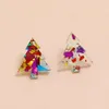 Brincos de garanhão colorido Earring de árvore de Natal de acrílico para mulheres Anos de festas de resina de moda legal Presentes de garotas