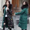 Kobiety damski Parkas Women Winter Jacket Women Long Print Faux Fur Float Bawełniany wyściełany samica dwaj strony zniszczona 231116