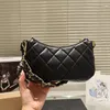 Designer Shoulder Bag Underarm Bag High Quality Fashion Luxury bags Princess Woman Shoulder Bags Simple temperament shoulder handbags