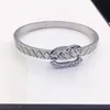 Nuevo Amor Brazalete de Boda Diseñador Regalos de Navidad Brazalete Chapado en Plata Diseño de Joyería de Moda para Mujeres Brazalete de Amor Romántico Joyería de Acero Inoxidable Al Por Mayor