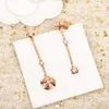 S925 Silvermaterial Lyxkvalitet Charm Drop Earring med diamant i 18K Rose Gold Plated Have Stamp Rose Flower Form PS4891A