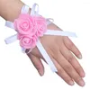 Dekorativa blommor Många stilar handleds Corsage Flower Pe Rose Bride Ribbon Wedding Silk på armbandet han