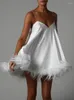 Günlük Elbiseler Seksi Elmas Zincir Spagetti Kayışı Tüy Mini Elbise Kadın Beyaz V Yaka Backless Gevşek Kulüp Akşam Parti