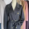 Женское кашемировое пальто из смесовой шерсти, женское осенне-зимнее женское пальто средней длины светло-коричневого цвета, черная повседневная куртка на шнуровке, классическая двубортная куртка 231118