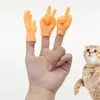 からかい猫のおもちゃシリコン面白いミニ小さなハンドキャッツプロップ