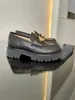 2024 Luxe designer bee loafers herfst beroemdheid met bij kleine leren schoenen platform platform damesschoenen jurk schoen dames hoge kwaliteit echt leer 35-42