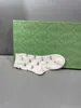 Brand Baby Socks Toddler Strumpor Ett paket med fem par barn Designer Kläder Grid Letter Printing Child Pantyhose