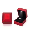 Smycken påsar lyxig ledbox ring med lätt engagemang bröllopsringar fodral lådor hängande örhänge förvaring smycken