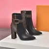 Venda quente-moda designer botas de tornozelo sapatos femininos botas de inverno senhoras meninas couro de seda alta superior das mulheres bota de tornozelo plana 04