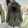 Parka en duvet pour femmes, manteau en vraie fourrure de raton laveur, veste gonflable courte, chapeau Dalian en canard 90%, parc à plumes épaisses pour l'hiver, 231118