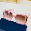 Occhiali da sole New Fashion Occhiali da sole in metallo inciso Donna marmo smeraldo Designer di marca di lusso Moon Square Shades Ladies Vintage Drivin Occhiali di protezione solare Femal