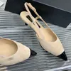 2023 Womens Shoes Dress There Sandals Sandals Barty Boots Top Designer High Heel Ballet Luxury Red Leater Flat Flat Wood 35-40 Heatshoes with Box -K323
