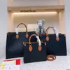Najwyższej jakości luksusowe torby na ramiona projektanci kobieta portfela projektantka Onthego Kobieta skórzana torebka krzyżowa duża torba z paskiem wytłaczane kwiat Lady Mirror Torebka