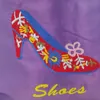 50 stücke Big Stickerei High Heels Schuhbeutel Taschen für Reise Schuh Aufbewahrungstasche Tragbare Chinesische Seide Kordelzug Frauen-Schuh Staubbeutel mit gefüttert