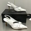 2023 Bayan Ayakkabı Elbise Ayakkabı Topuklu Sandal Sneakers Parti Botları Top Tasarım Yüksek Topuk Balesi Lüks Kırmızı Deri Düz Bayanlar Düğün 35-40 Heathoes Box -k326