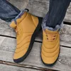 Buty złote sapling zimowe męże ciepłe pluszowe buty śniegu Zwięzły retro kostki but męski klasyki bezpieczeństwa na zewnątrz Obuwie 231117