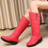 Botas Plus Size Quente Pele De Pelúcia Para Baixo Bota De Neve Inverno Mãe Sapatos À Prova D 'Água Confortável Joelho Feminino Vermelho 231117