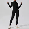 Yoga outfit kvinnors jumpsuits onepiece kostym blixtlås långärmad set gym push up träning kläd fitness bodysuit sportkläder träning 231117