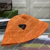 Yaz Erkek Tasarımcı Hasır Kova Şapka Bayan Lüks Gömme Şapka Çim Örgü Geniş Ağız Güneş Plaj Şapka Düz Kapaklar Bob