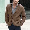 Cardigan tricoté pour hommes, mode automne et hiver, décontracté, manches longues, poche à revers, fleur torsadée, vêtements pour hommes