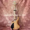 Custom Gwal Mark 4 Strings 스타일 기타베이스가 자연스럽게 픽업